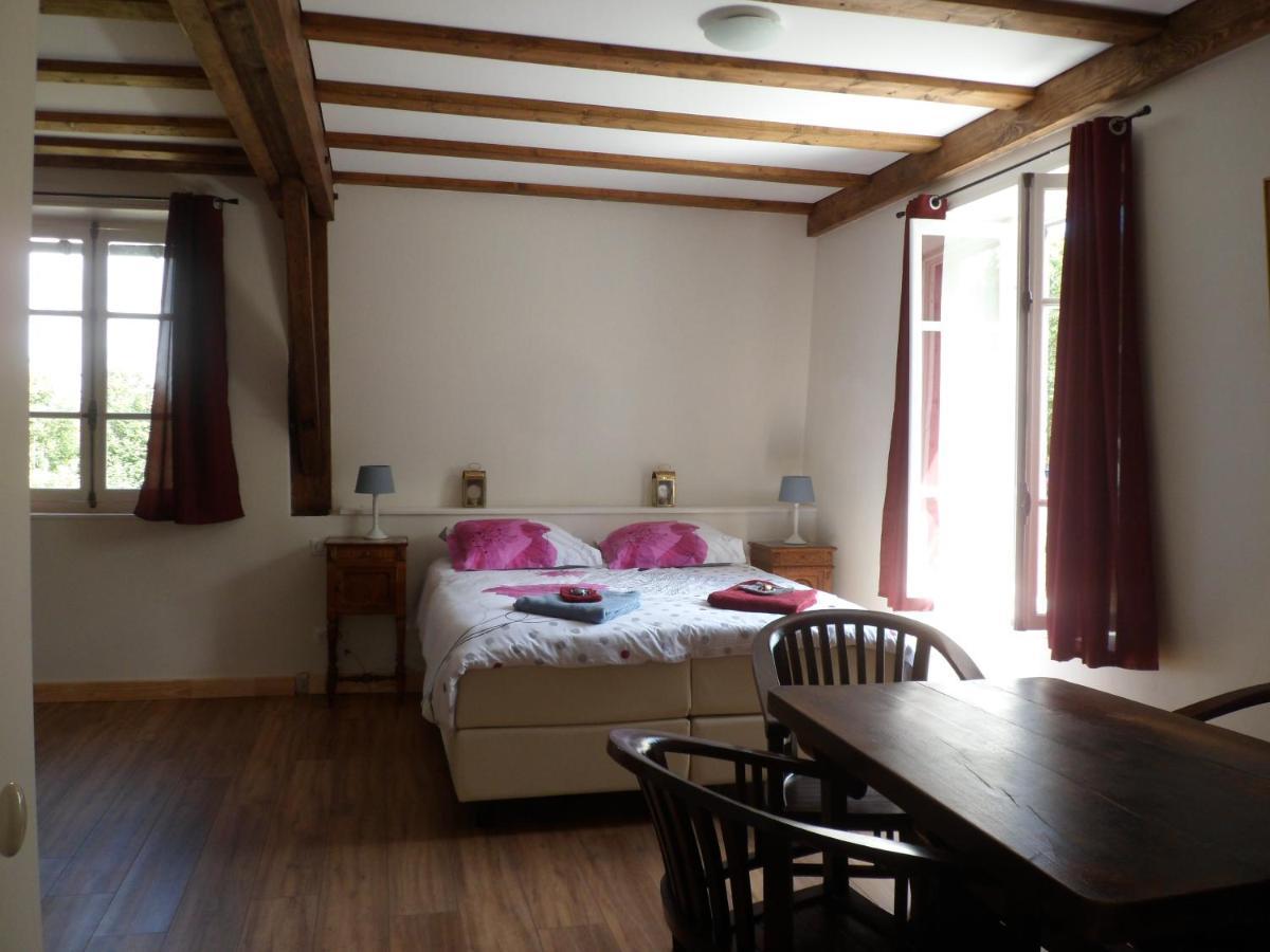 ベス・エ・サンタナステーズ Le Pont Du Roy Bed & Breakfast エクステリア 写真